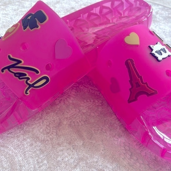 Brand New Karl Lagerfeld Paris Thea Jelly Pool Slides Embellished Pink Sandals - Picture 12 of 16